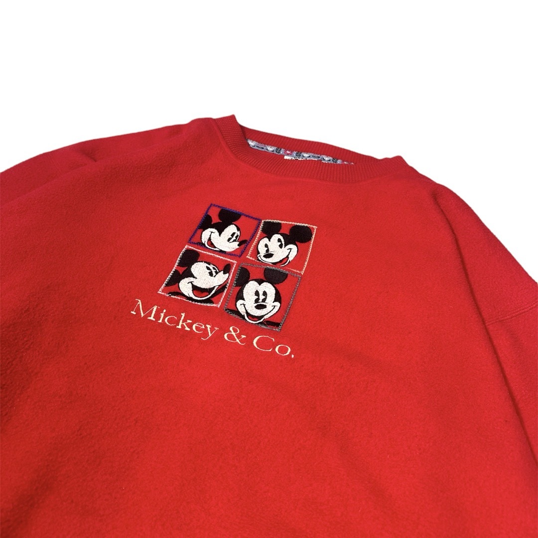 Disney(ディズニー)のDisney mickey & co. sweat shirt red メンズのトップス(スウェット)の商品写真