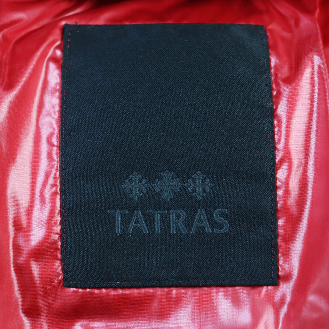 TATRAS(タトラス)の未使用品 TATRAS タトラス 22AW MTAT22A4562-D BELBO ベルボ ロゴワッペン付き フーデッド ダブルジップ ダウンジャケット レッド 01 正規品 メンズ メンズのジャケット/アウター(ダウンジャケット)の商品写真