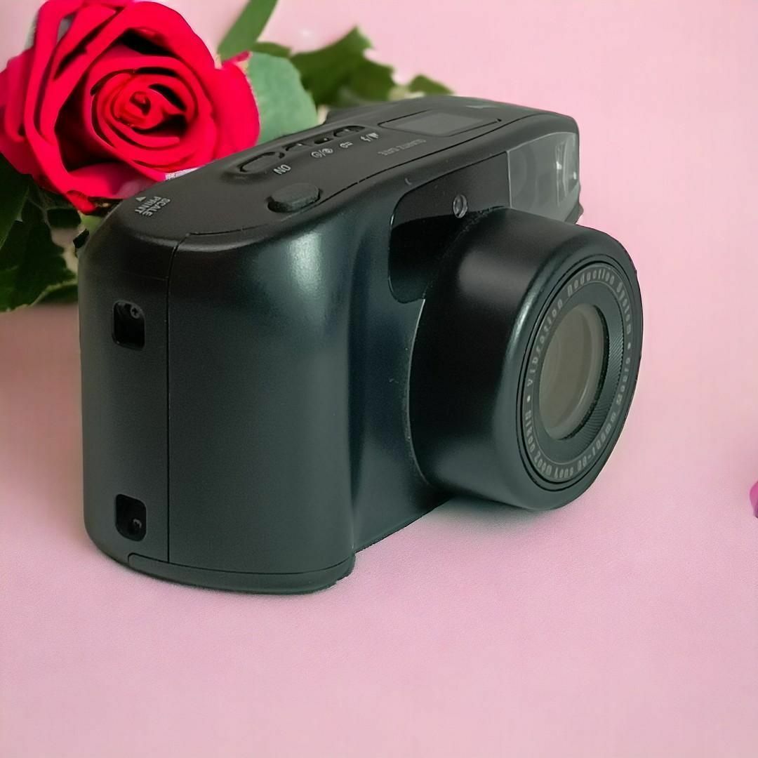 Nikon(ニコン)の【完動品】Nikon Zoom 700 VR / フイルム付き (匿名配送） スマホ/家電/カメラのカメラ(フィルムカメラ)の商品写真