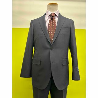 エルメネジルドゼニア(Ermenegildo Zegna)の【新品】春夏物 ゼニア製生地 メンズ スーツ AB5 紺シャドーストラップ日本製(スーツジャケット)