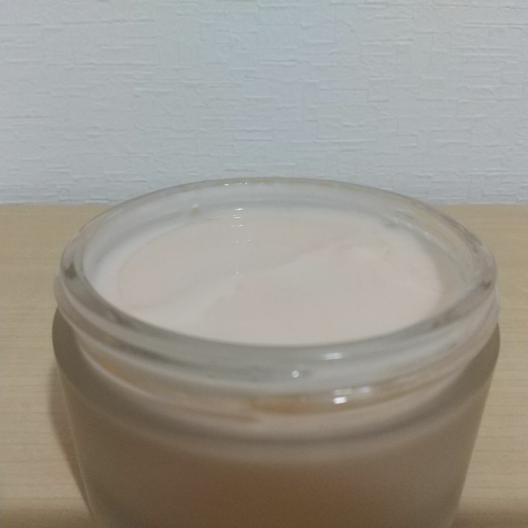 HERMES - エルメス クレーム デ メルヴェイユ ボディクリームの HERMES - エルメス クレーム デ メルヴェイユ ボディクリームの