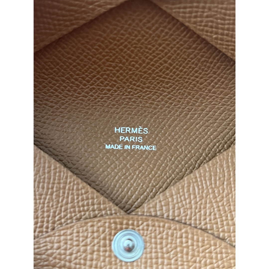 Hermes(エルメス)のHERMES エルメス カードケース　カルヴィ  ゴールド　 ヴォーエプソン レディースのファッション小物(名刺入れ/定期入れ)の商品写真