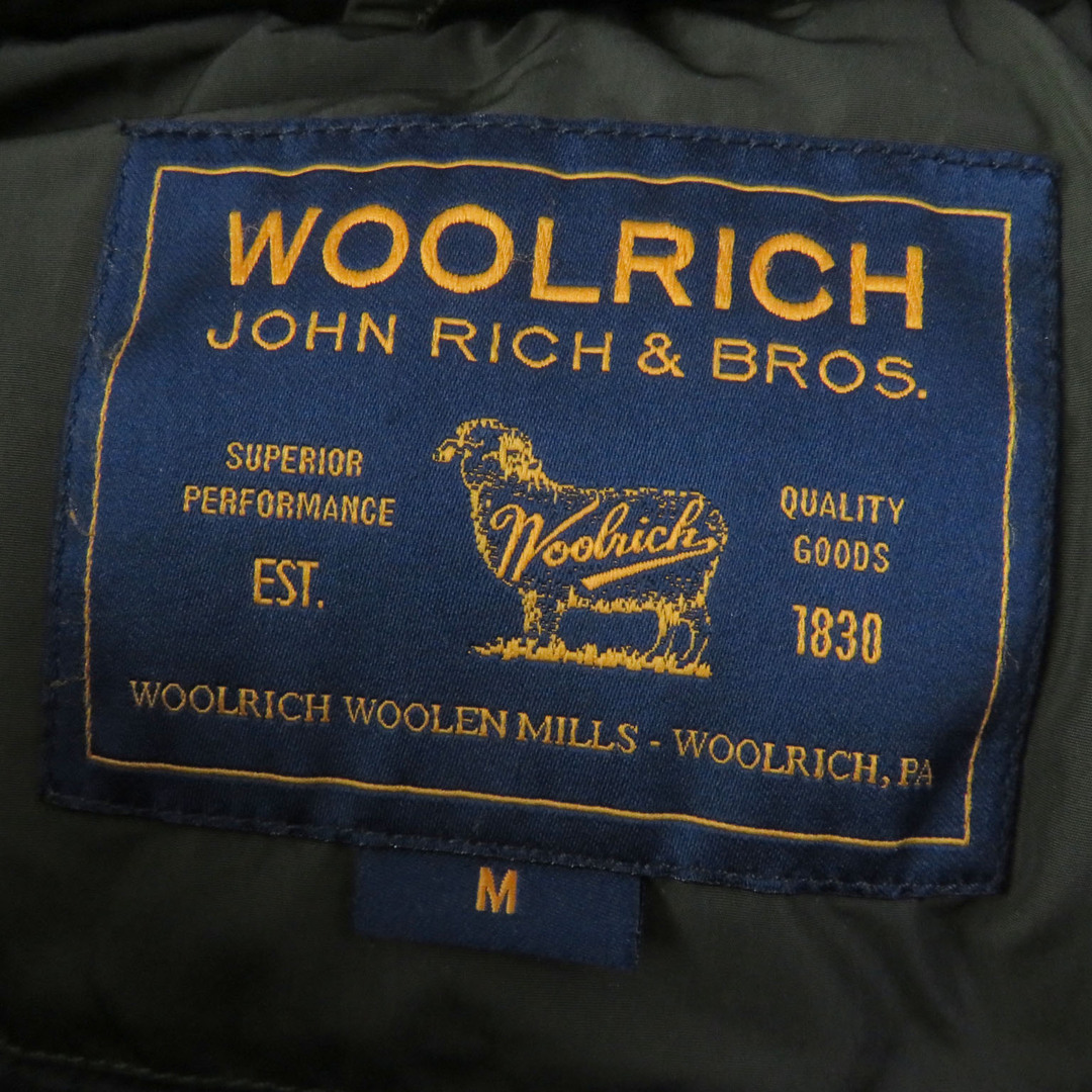 WOOLRICH(ウールリッチ)の美品 WOOLRICH ウールリッチ 1602164 　ｖラクーンファー・フード付 ダウンベスト カーキ M 正規品 レディース レディースのジャケット/アウター(ダウンベスト)の商品写真