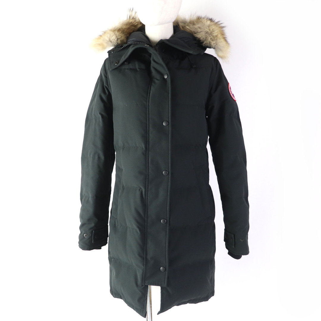 CANADA GOOSE(カナダグース)の良品 CANADA GOOSE カナダグース 2302JL MACKENZIE マッケンジー ファー・フード付 ダウンコート ブラック M 正規品 レディース レディースのジャケット/アウター(ダウンコート)の商品写真