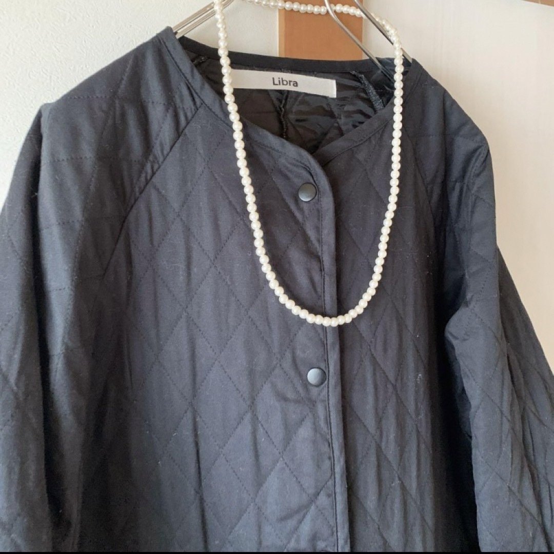 Libra ノーカラー キルティング ボリューム コート 黒 ブラック レディースのジャケット/アウター(ロングコート)の商品写真