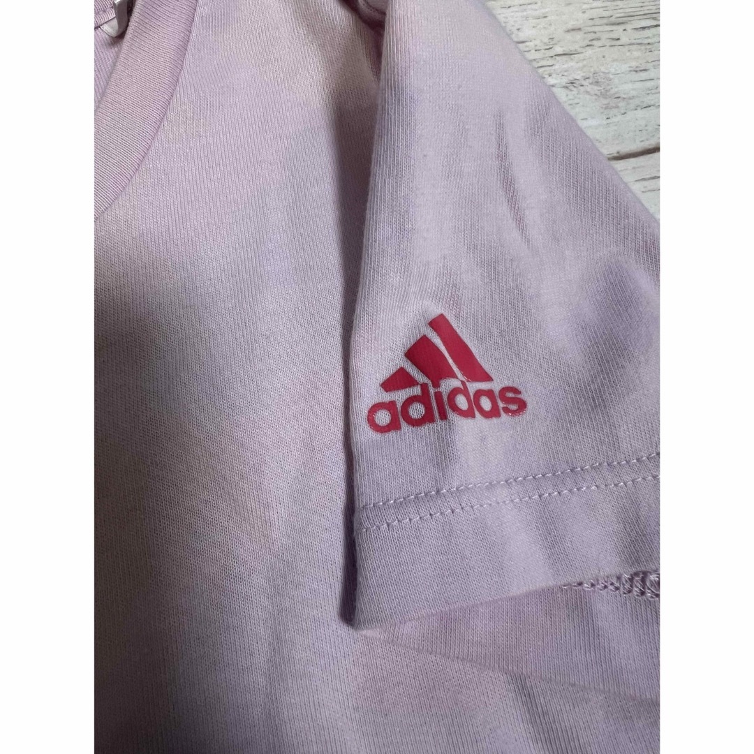 adidas(アディダス)のアディダス　ビッグロゴプリントカットソーsize140 キッズ/ベビー/マタニティのキッズ服女の子用(90cm~)(Tシャツ/カットソー)の商品写真