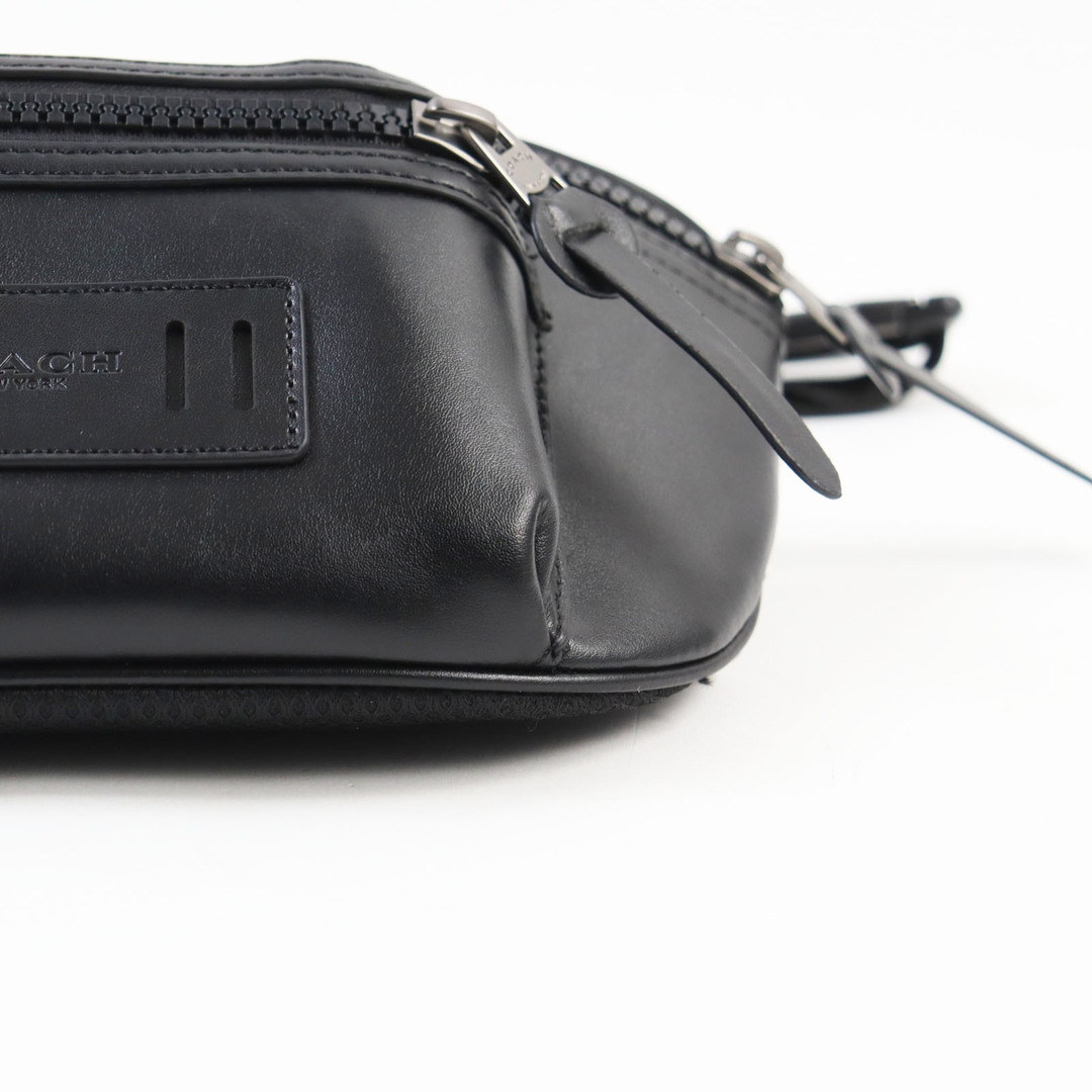 COACH(コーチ)の未使用品 COACH コーチ F75776 Terrain Belt Bag テレイン ベルトバッグ レザー ロゴエンボス ボディバッグ ブラック 保存袋付き メンズ メンズのバッグ(ボディーバッグ)の商品写真