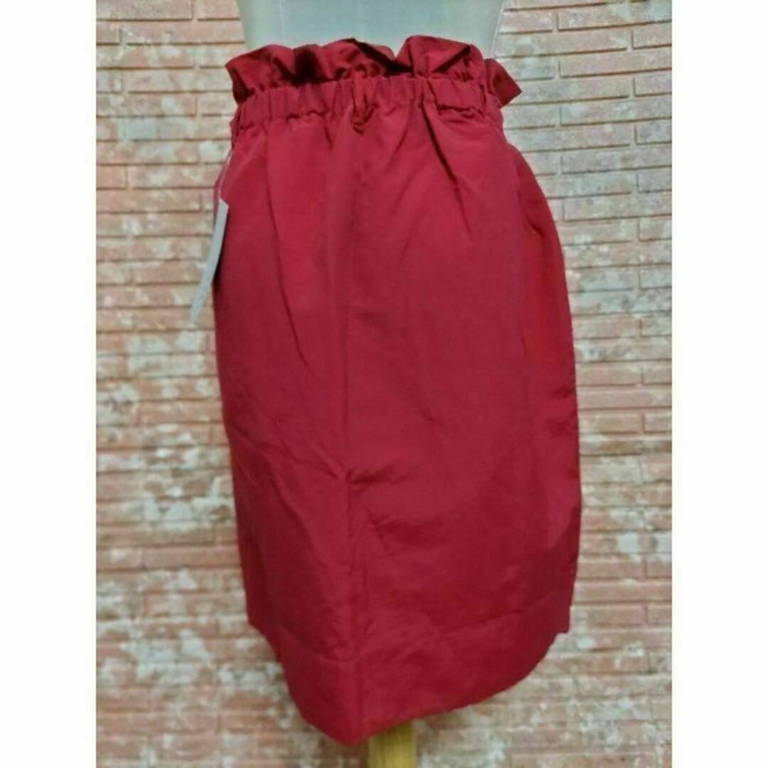 LEPSIM(レプシィム)のLEPSIM レプシィム 総ゴム オックスコクーン スカート 赤 M レディースのスカート(ひざ丈スカート)の商品写真