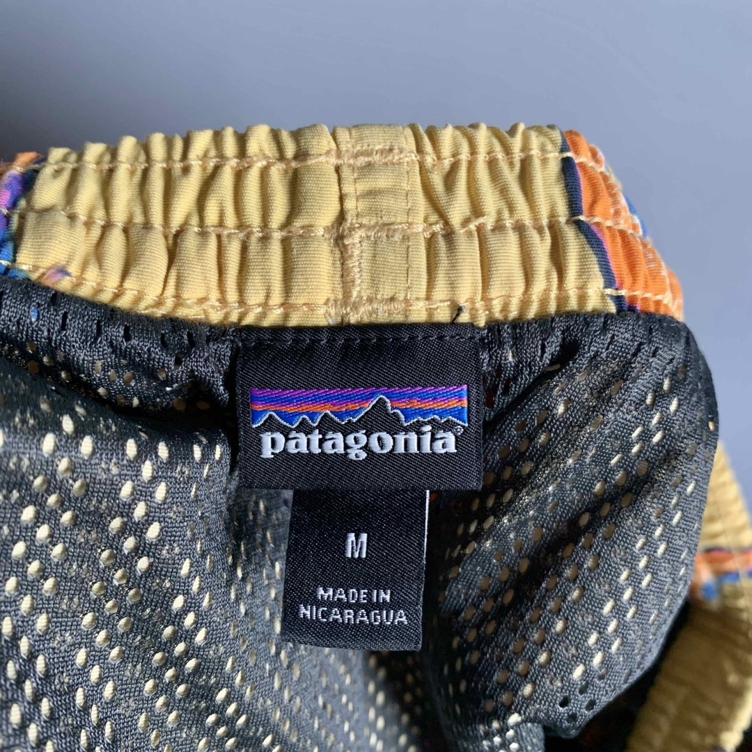 patagonia(パタゴニア)のPatagonia バギーズ 5インチ メロン柄 ショートパンツ パタゴニア M メンズのパンツ(ショートパンツ)の商品写真