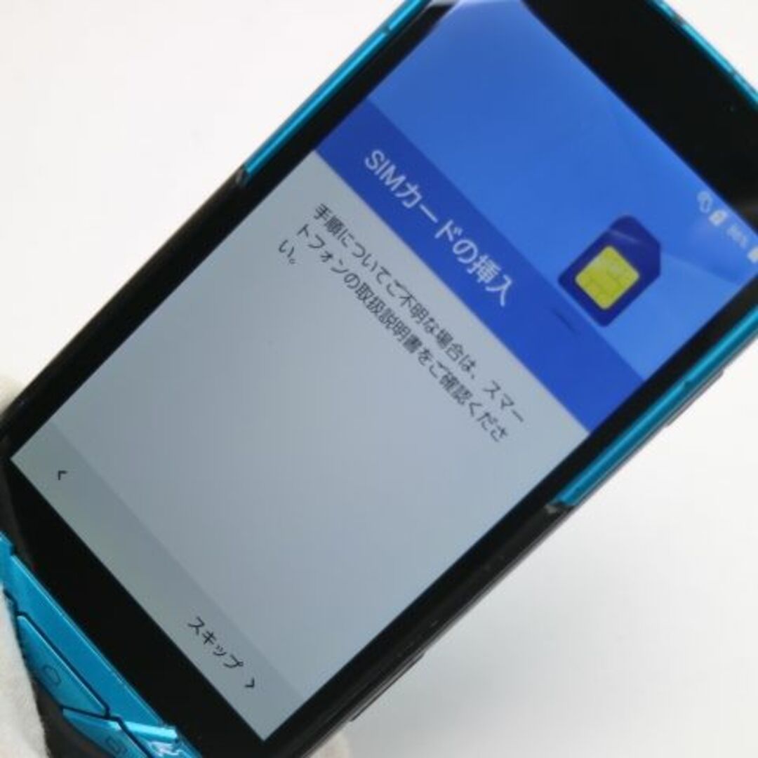 京セラ(キョウセラ)のau TORQUE G02 ブルー  M111 スマホ/家電/カメラのスマートフォン/携帯電話(スマートフォン本体)の商品写真
