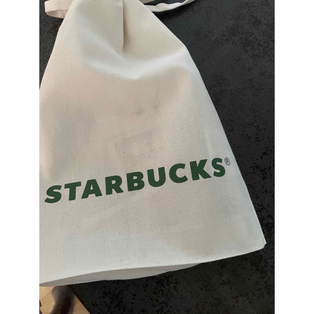 Starbucks Coffee(スターバックスコーヒー)のスターバックス　巾着袋 レディースのファッション小物(ポーチ)の商品写真