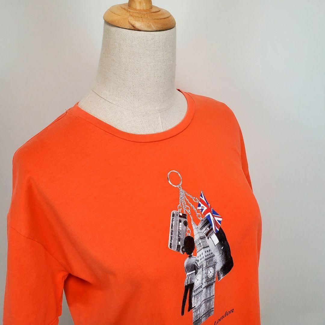 ZARA(ザラ)のザラZARA(S)イギリスプリント半袖Tシャツ オレンジ カジュアル レディースのトップス(Tシャツ(半袖/袖なし))の商品写真