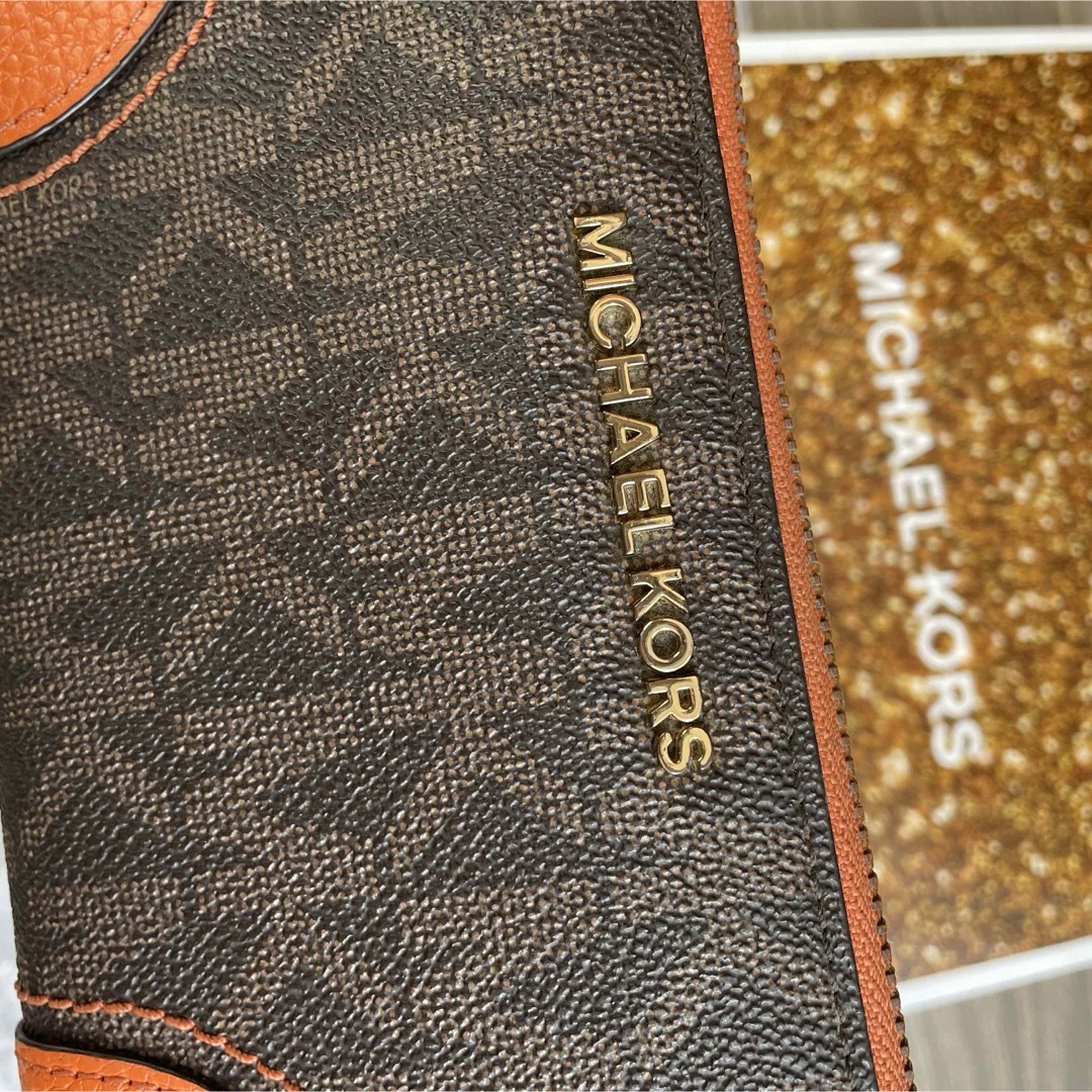 Michael Kors(マイケルコース)のマイケルコース　長財布 レディースのファッション小物(財布)の商品写真