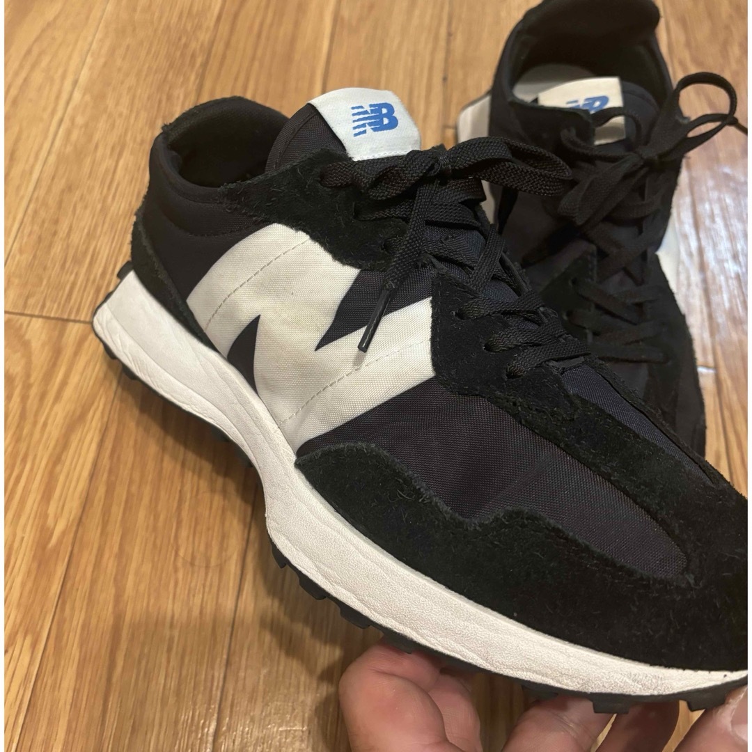 New Balance(ニューバランス)のnew balance NB327  29cm 最終値下げ メンズの靴/シューズ(スニーカー)の商品写真