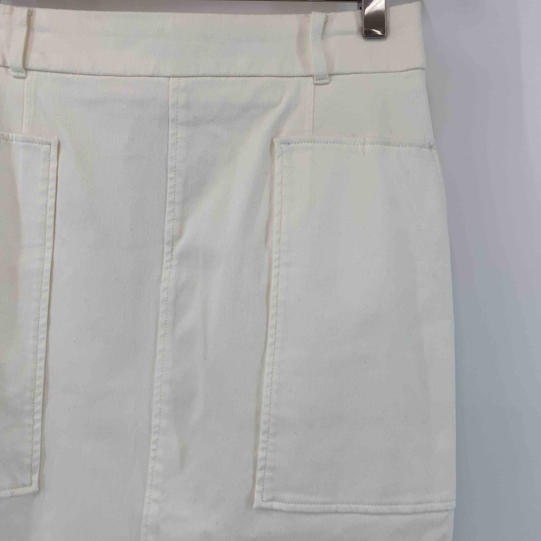 ESTNATION(エストネーション)のESTNATION エストネーション 白　ホワイト　ロング　　レディース ロング レディースのスカート(ロングスカート)の商品写真