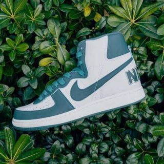 ナイキ(NIKE)の新品NIKE TERMINATOR HIGH SWAN"NOBLE GREEN"(スニーカー)