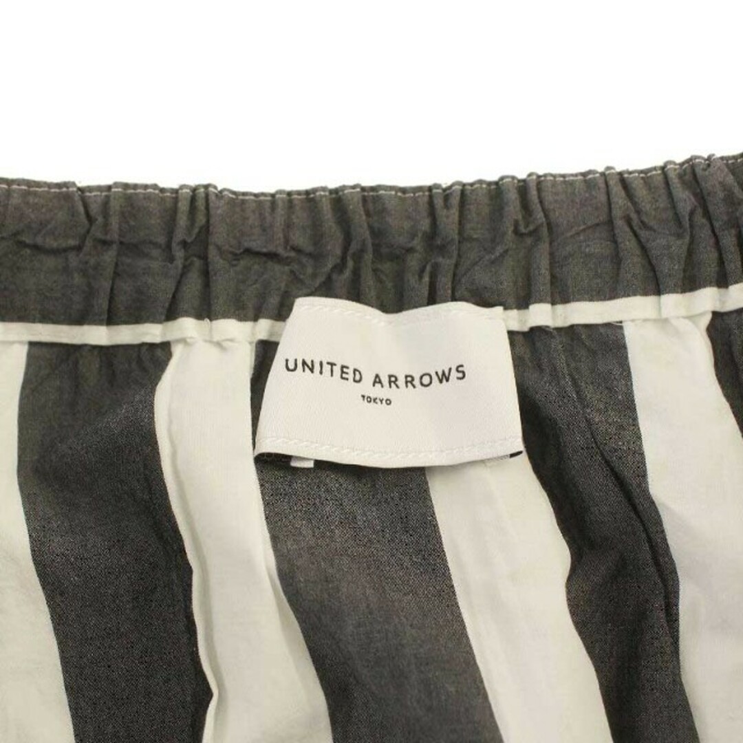 UNITED ARROWS(ユナイテッドアローズ)のユナイテッドアローズ フレアスカート ロング ストライプ ペチコート 白 グレー レディースのスカート(ロングスカート)の商品写真