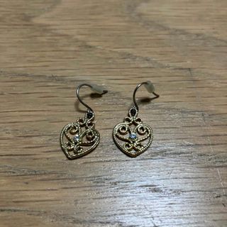 ハート　ピアス(ピアス)