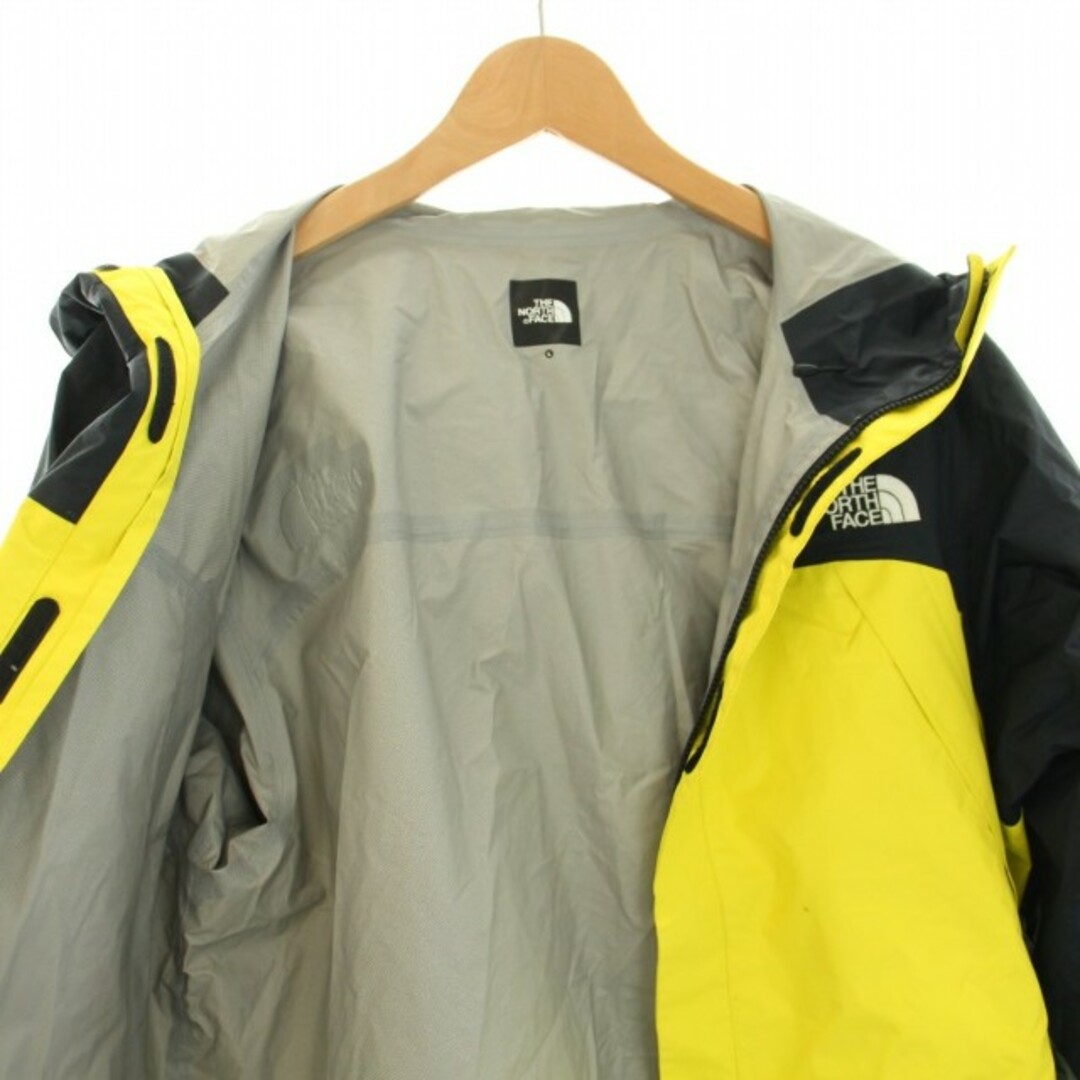 THE NORTH FACE(ザノースフェイス)のTHE NORTH FACE DOT SHOT JACKET L NP61930 メンズのジャケット/アウター(マウンテンパーカー)の商品写真