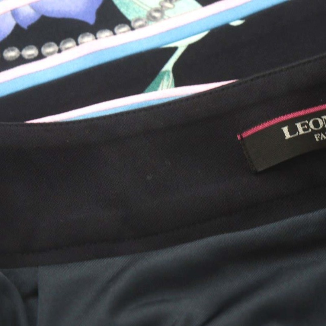 LEONARD(レオナール)のレオナール fashion 23SS フレアスカート 38 M ピンク 黒 青 レディースのスカート(ひざ丈スカート)の商品写真