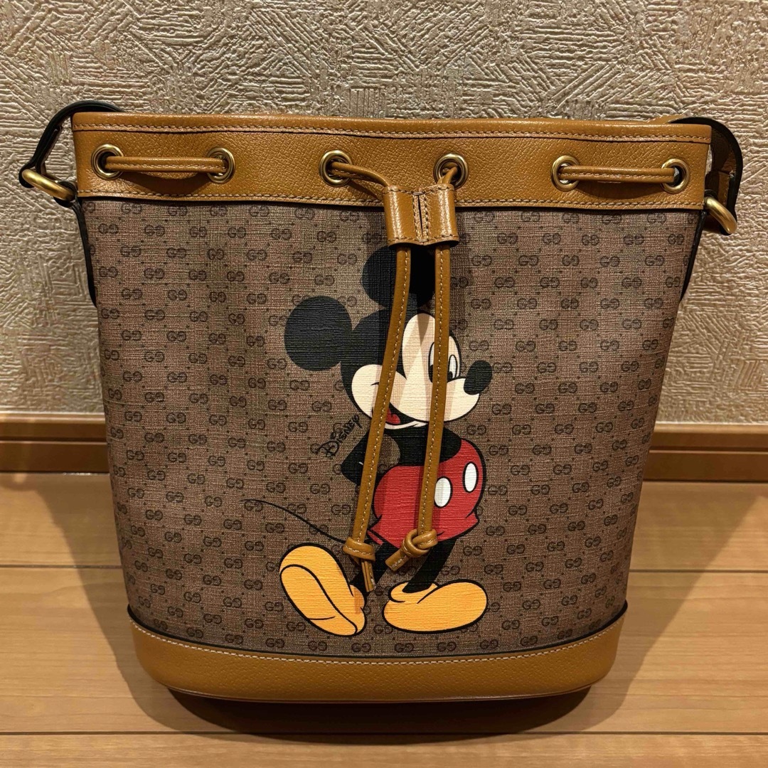 GUCCI - GUCCI グッチ ミッキー スモールバケット GGスプリーム GUCCI - GUCCI グッチ ミッキー スモールバケット GGスプリーム