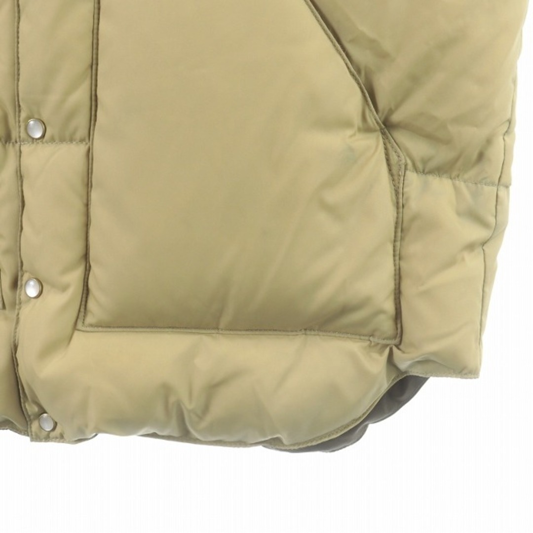 Rocky Mountain Featherbed(ロッキーマウンテンフェザーベッド)のRockyMountain FeatherBed ダウンベスト クリスティー L メンズのジャケット/アウター(ダウンベスト)の商品写真