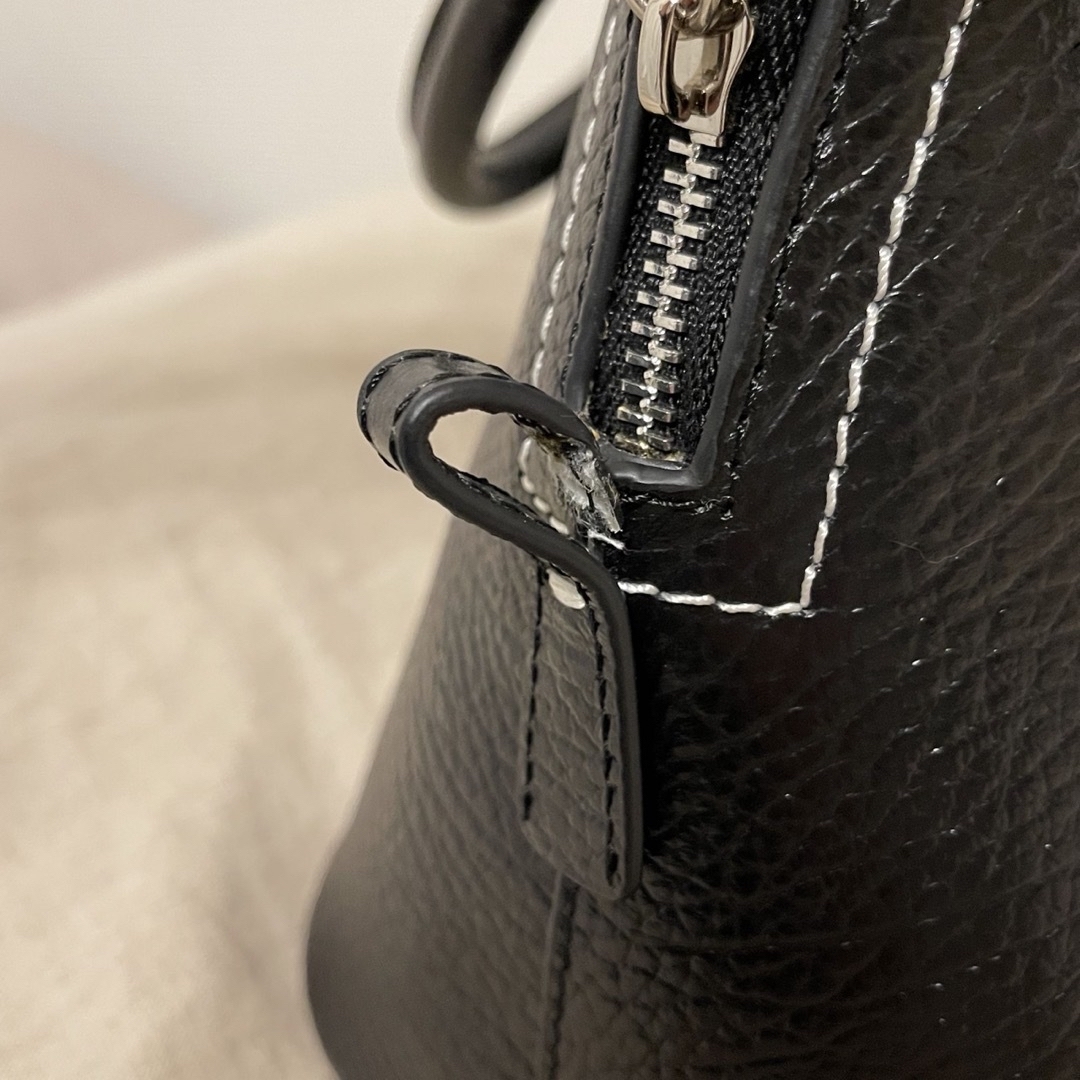 Maison Martin Margiela(マルタンマルジェラ)のMaison Margiela 5AC Two Way Bucket Bag レディースのバッグ(ハンドバッグ)の商品写真