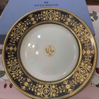 ウェッジウッド(WEDGWOOD)の未使用　ウェッジウッド  アストバリー　20.5cm デザートプレート(食器)