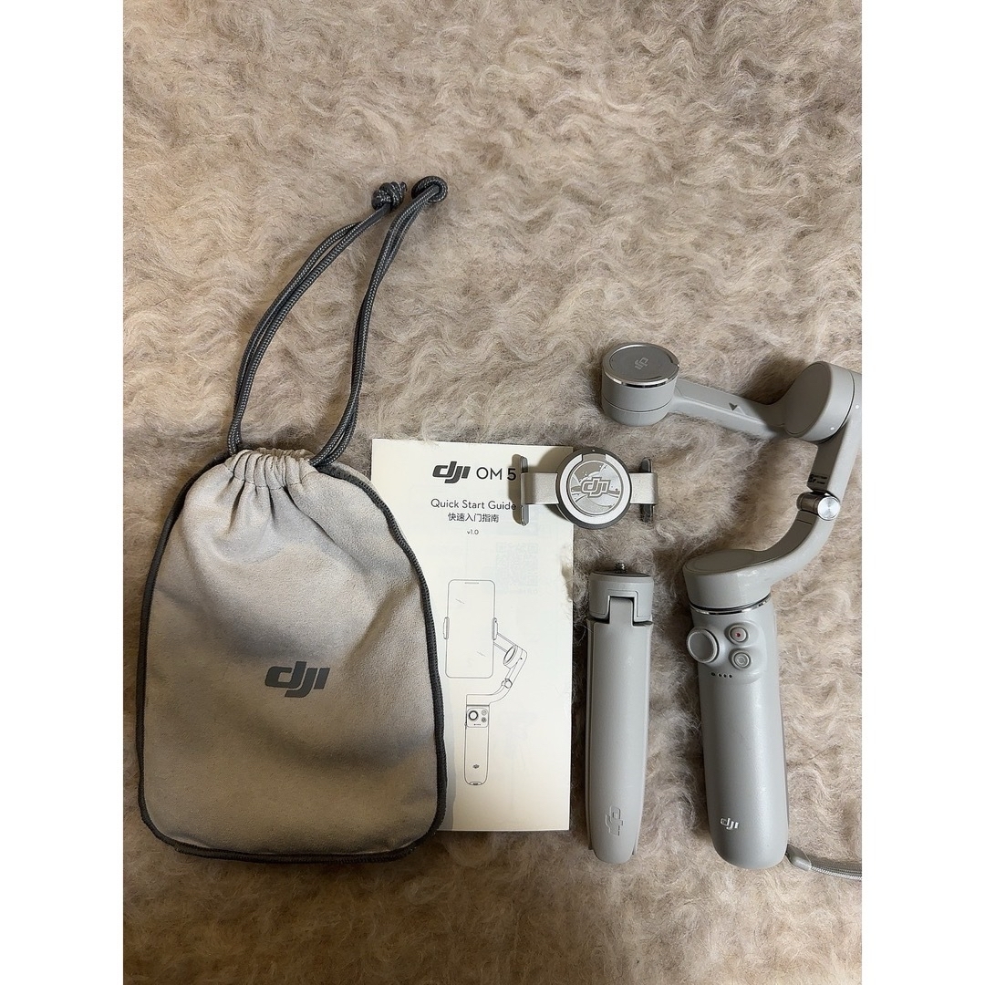 DJI OM5 スマートフォンジンバル 自撮り棒 DJI OM5 スマートフォンジンバル 自撮り棒