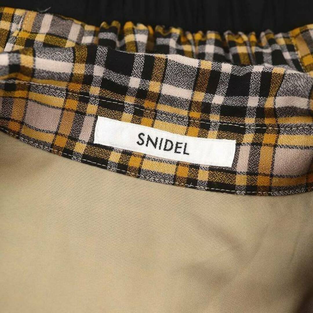 SNIDEL(スナイデル)のスナイデル 22AW フリルミニプリントワンピース チェック 長袖 レディースのワンピース(ミニワンピース)の商品写真