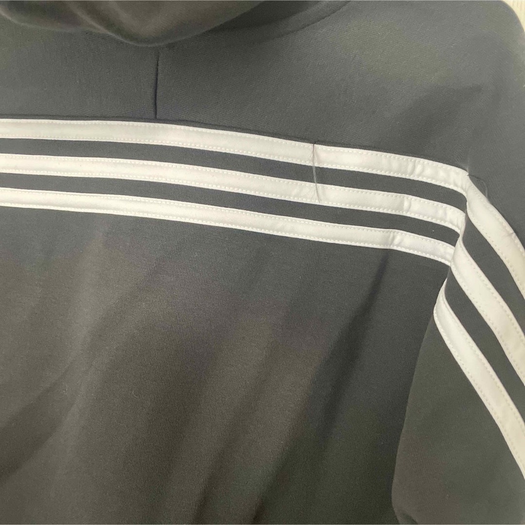 adidas(アディダス)のアディダス　ジップパーカー　ブラック13号？？ レディースのトップス(パーカー)の商品写真