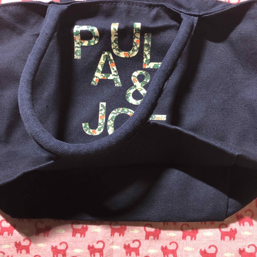 PAUL & JOE SISTER(ポール&ジョーシスター)の付録⭐️PAUL&JOE SISTER⭐️特製花柄リバーシブルトート レディースのバッグ(その他)の商品写真