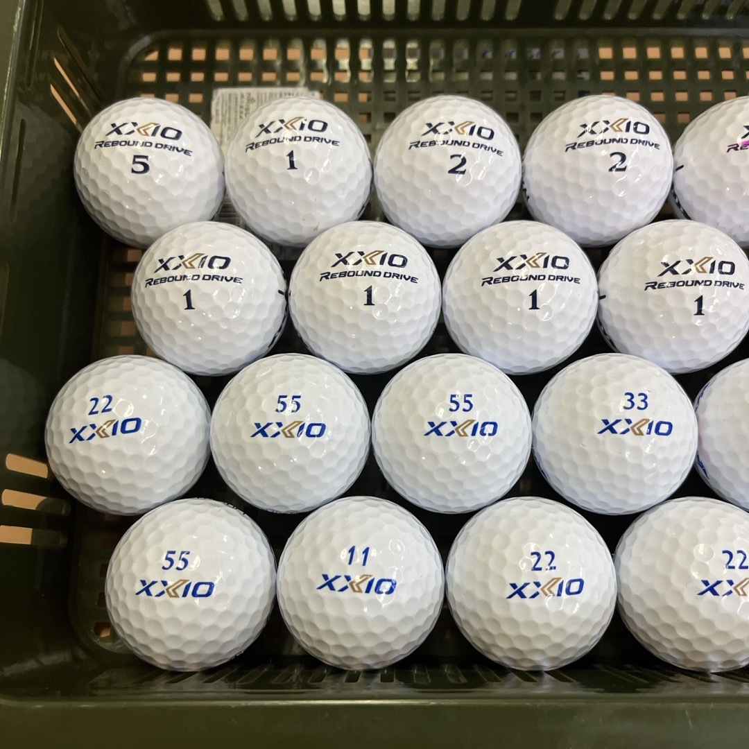 XXIO(ゼクシオ)のゴルフボール　ロストボール　XXIO スポーツ/アウトドアのゴルフ(その他)の商品写真