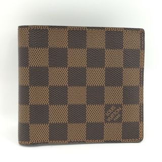 ルイヴィトン(LOUIS VUITTON)のLOUIS VUITTON ポルトフォイユ マルコ 二つ折り コンパクト財布(財布)