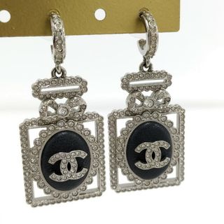 シャネル(CHANEL)のCHANEL ピアス ボトル 香水 ココマーク ラインストーン メッキ シルバー(ピアス)