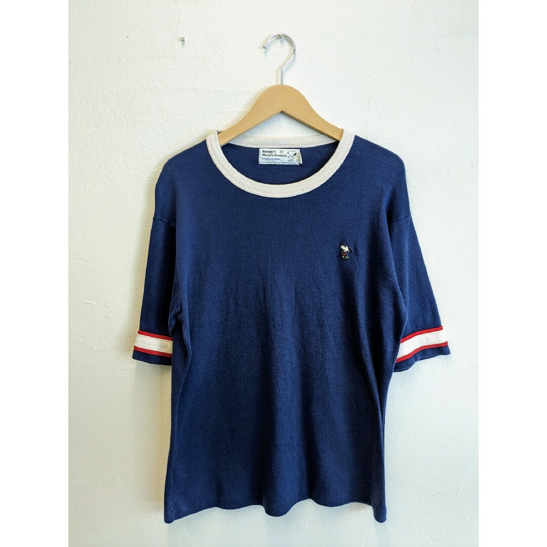 BEAMS(ビームス)のSNOOPY by Arrow 1POINT PATCH TEE メンズのトップス(Tシャツ/カットソー(半袖/袖なし))の商品写真