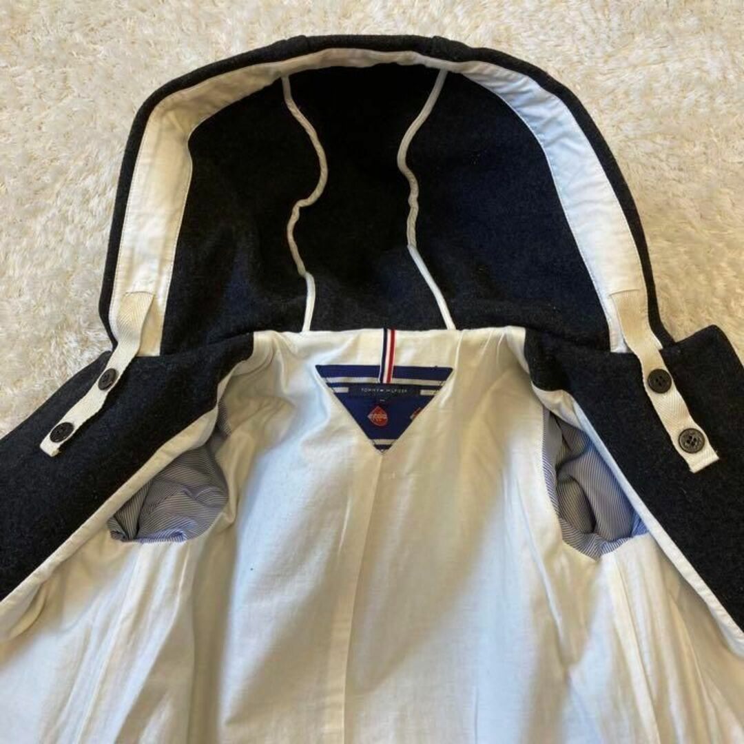 TOMMY HILFIGER(トミーヒルフィガー)の良品★トミーヒルフィガー★ダッフルコート★ショート丈★ダークグレー★M レディースのジャケット/アウター(ダッフルコート)の商品写真