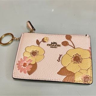 コーチ(COACH)のcoach パスケース コインケース 花柄C9033 B4CAH(パスケース/IDカードホルダー)