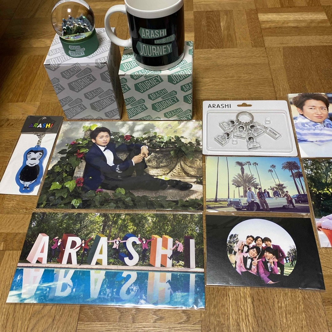 嵐(アラシ)のARASHIグッズ エンタメ/ホビーのタレントグッズ(アイドルグッズ)の商品写真