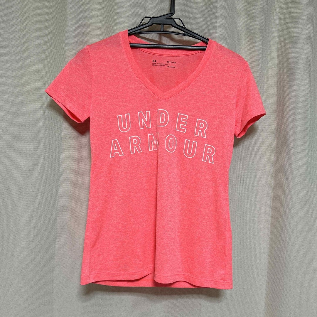 UNDER ARMOUR(アンダーアーマー)のアンダーアーマー♡Tシャツ レディースのトップス(Tシャツ(半袖/袖なし))の商品写真