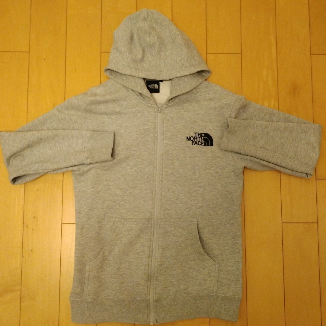 THE NORTH FACE(ザノースフェイス)のノースフェイス　パーカー　Mサイズ メンズのトップス(パーカー)の商品写真