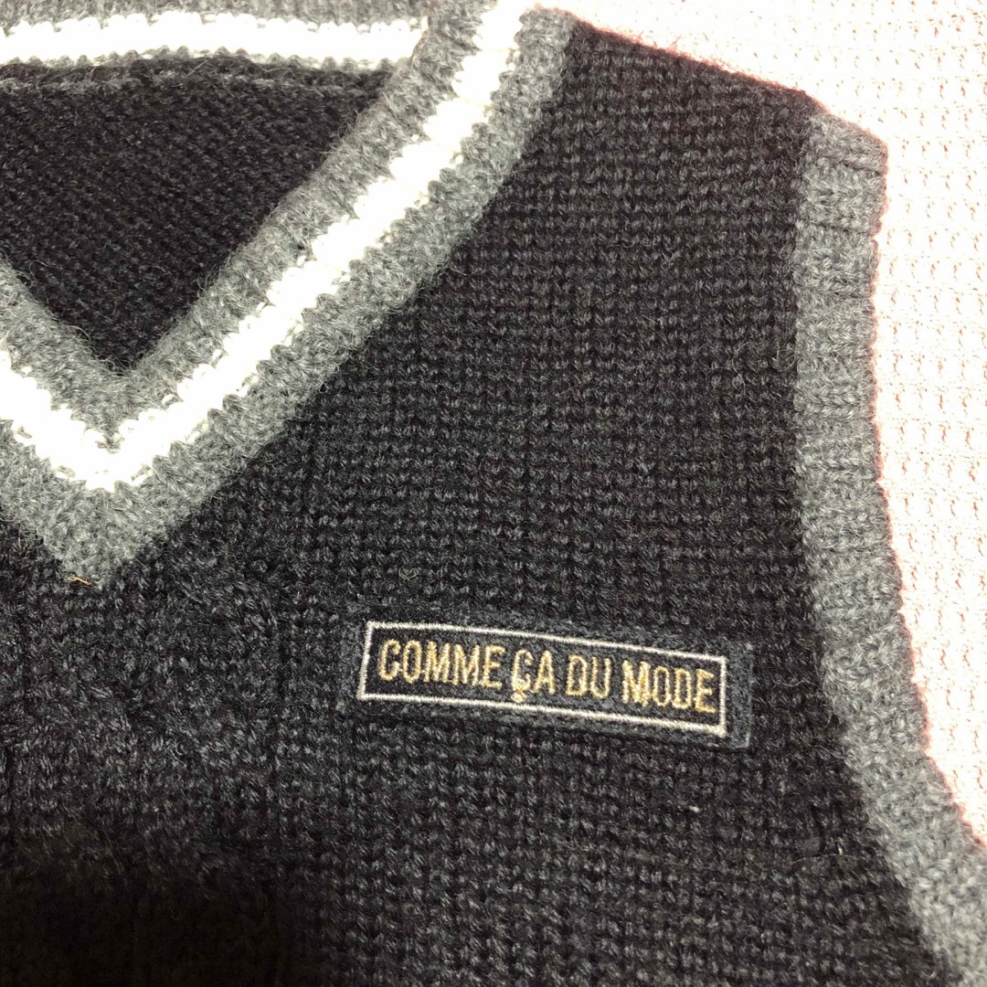 COMME CA DU MODE(コムサデモード)のコムサデモート　ニットベスト キッズ/ベビー/マタニティのキッズ服男の子用(90cm~)(ニット)の商品写真