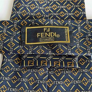 フェンディ(FENDI)のフェンディ　ネクタイ (ネクタイ)