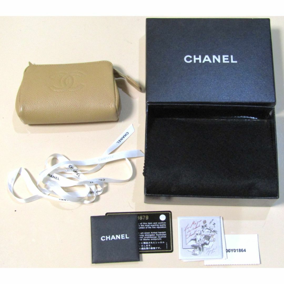 CHANEL(シャネル)の中古 本物 シャネル 化粧ポーチ キャビアスキン ベージュ A13500 レディースのファッション小物(ポーチ)の商品写真