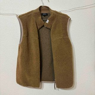 アーペーセー(A.P.C)のa.p.c. アーペーセー　ボアベスト　ブラウン　ベストパーカー　(ベスト/ジレ)