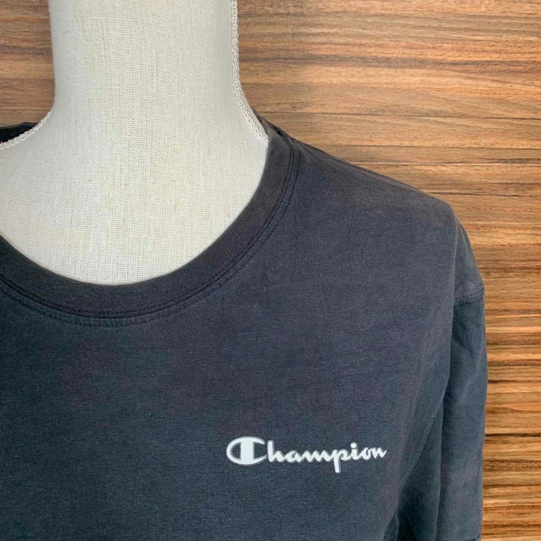 Champion(チャンピオン)のChampion チャンピオン Tシャツ Lサイズ 半袖 黒 ブラック ロゴ メンズのトップス(Tシャツ/カットソー(半袖/袖なし))の商品写真