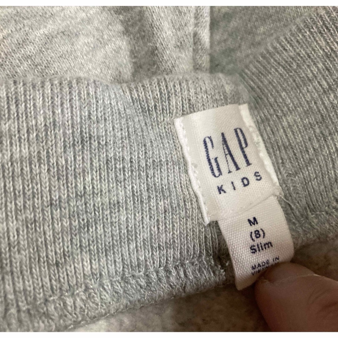 GAP Kids(ギャップキッズ)の【130サイズ】スウェットパンツ　GAP   キッズ/ベビー/マタニティのキッズ服女の子用(90cm~)(パンツ/スパッツ)の商品写真