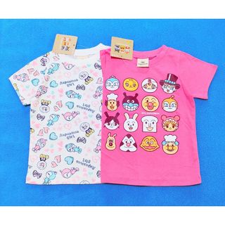 アンパンマン(アンパンマン)の新品　90cm　アンパンマン　それいけ!半袖Ｔシャツ2枚セット　総柄w×16p(Tシャツ/カットソー)