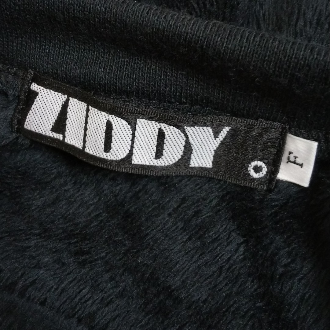 ZIDDY(ジディー)の◆69 未使用 ZIDDY ジディ フェイクファー カーディガン セーター 黒 レディースのトップス(カーディガン)の商品写真