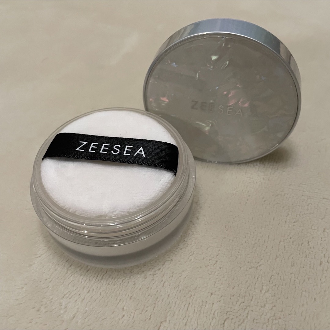 ZEESEA(ズーシー)のZEESEA フェザーライトルースパウダー00  コスメ/美容のベースメイク/化粧品(フェイスパウダー)の商品写真